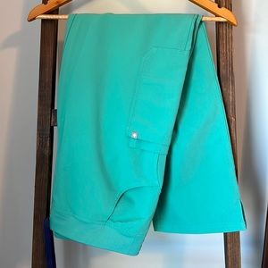 Figs Kade Cargo Scrub Pants